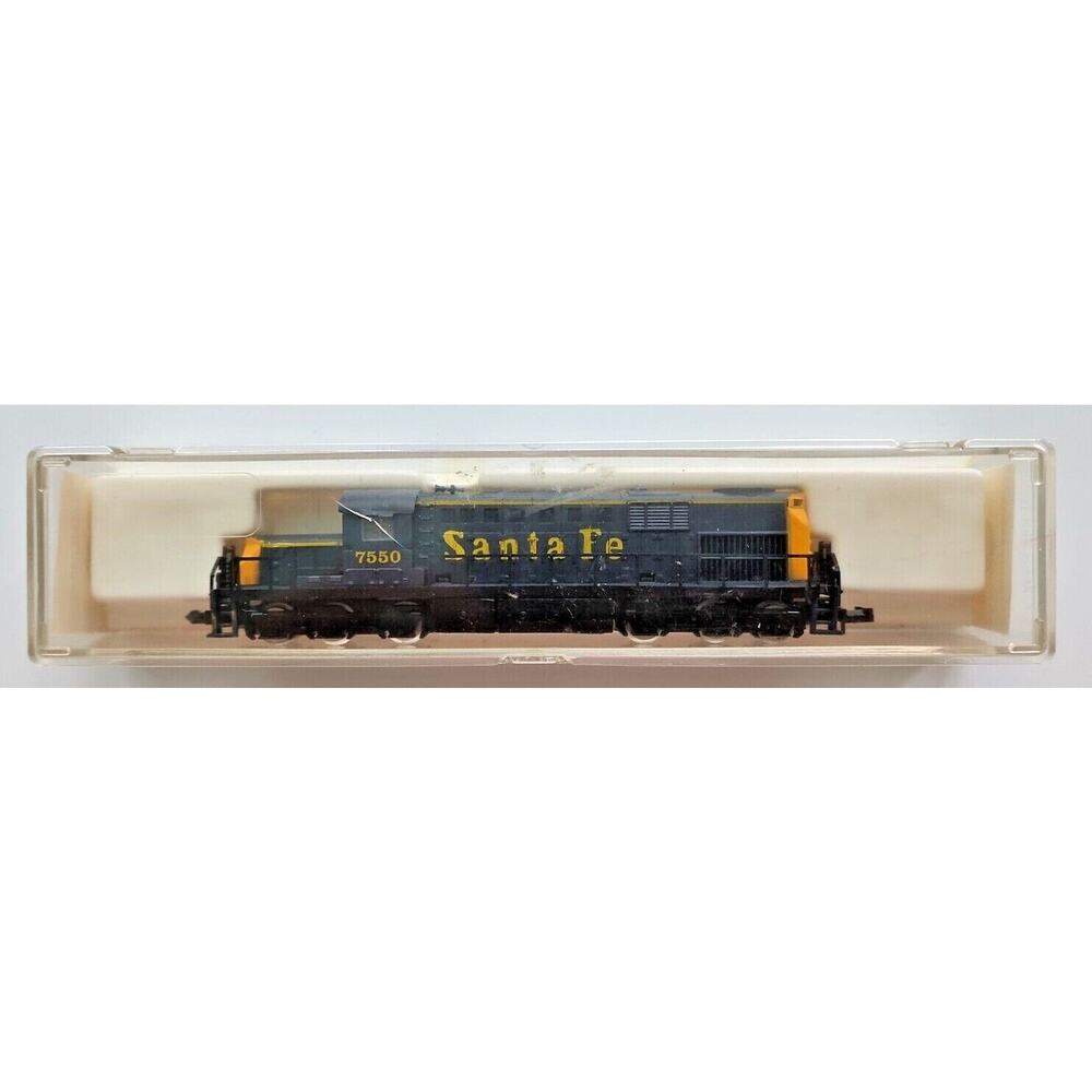 ALCO N scale Engine Locomotive 7550 Santa Fe Railroad U103-23